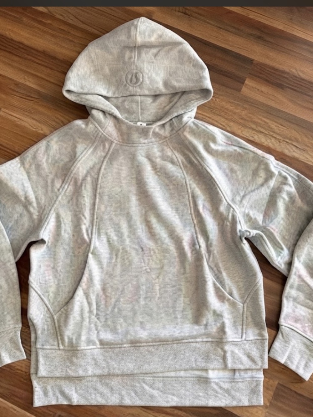 Lululemon heather grey scuba hoodie with side slits size M/L